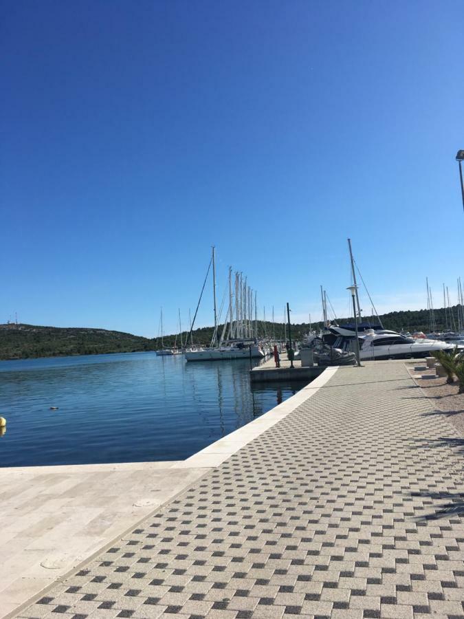 Luxury Apartments Vucinic 피로바츠 외부 사진