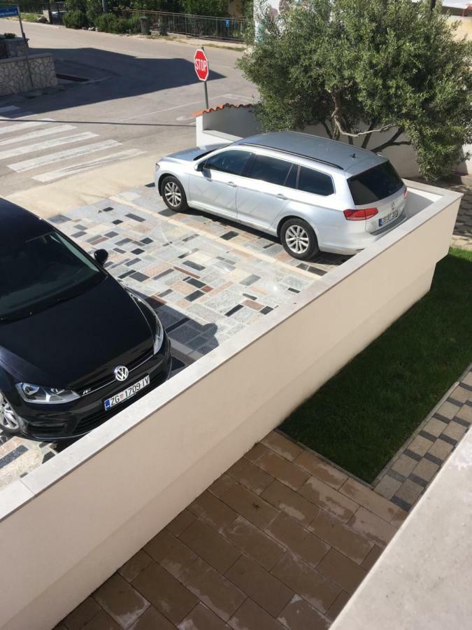 Luxury Apartments Vucinic 피로바츠 외부 사진